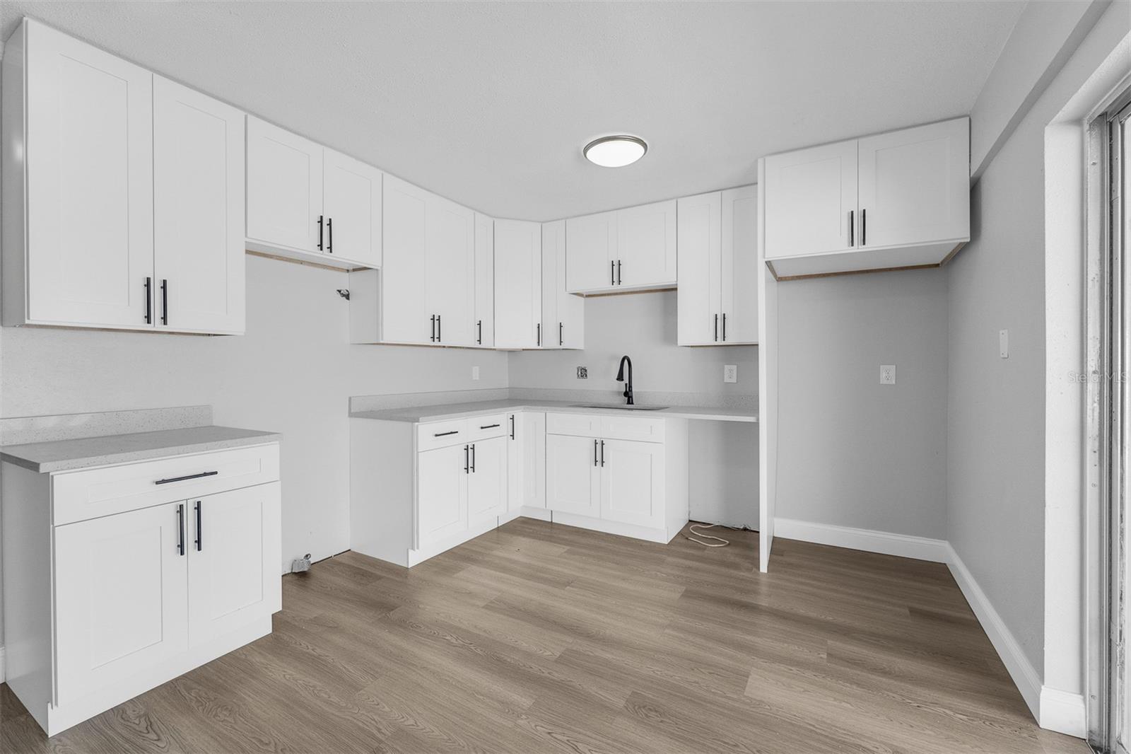 PARK LAKE VILLAS CONDO - Residential