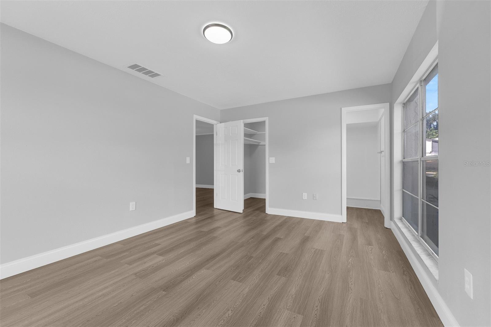 PARK LAKE VILLAS CONDO - Residential