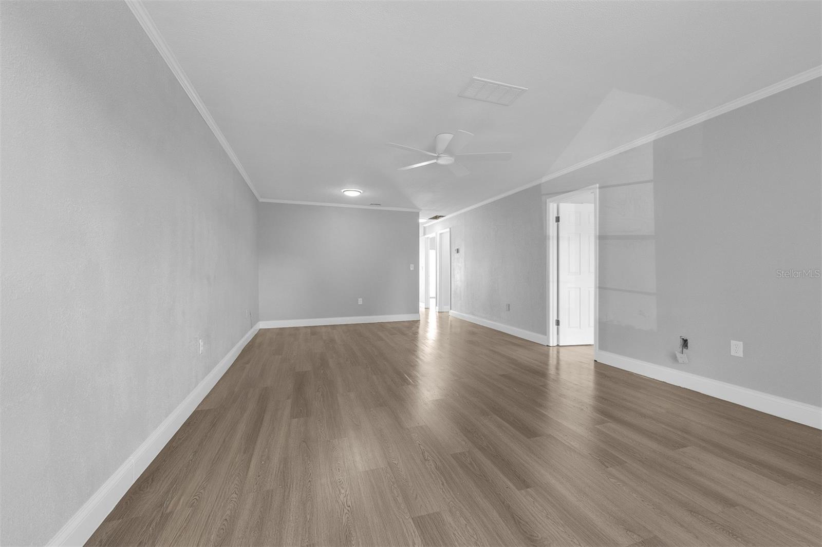 PARK LAKE VILLAS CONDO - Residential
