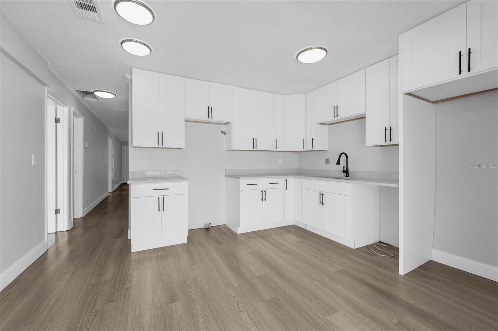 PARK LAKE VILLAS CONDO - Residential
