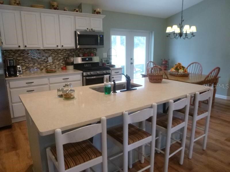 Photo of 1001 Mcclellan Road, Frostproof, FL 33843 (MLS # K4903845)