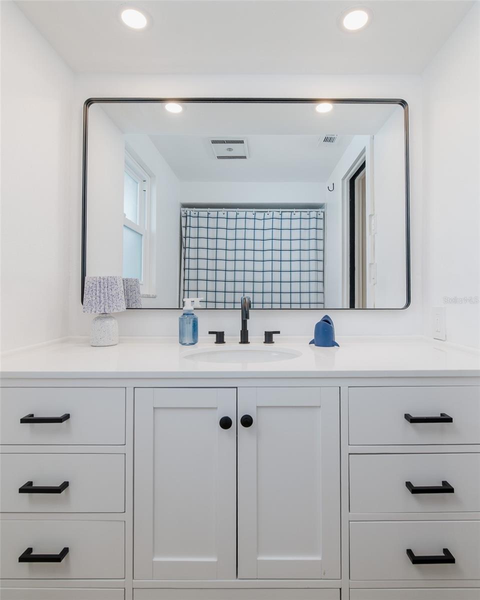 FOREST HILLS - Residential