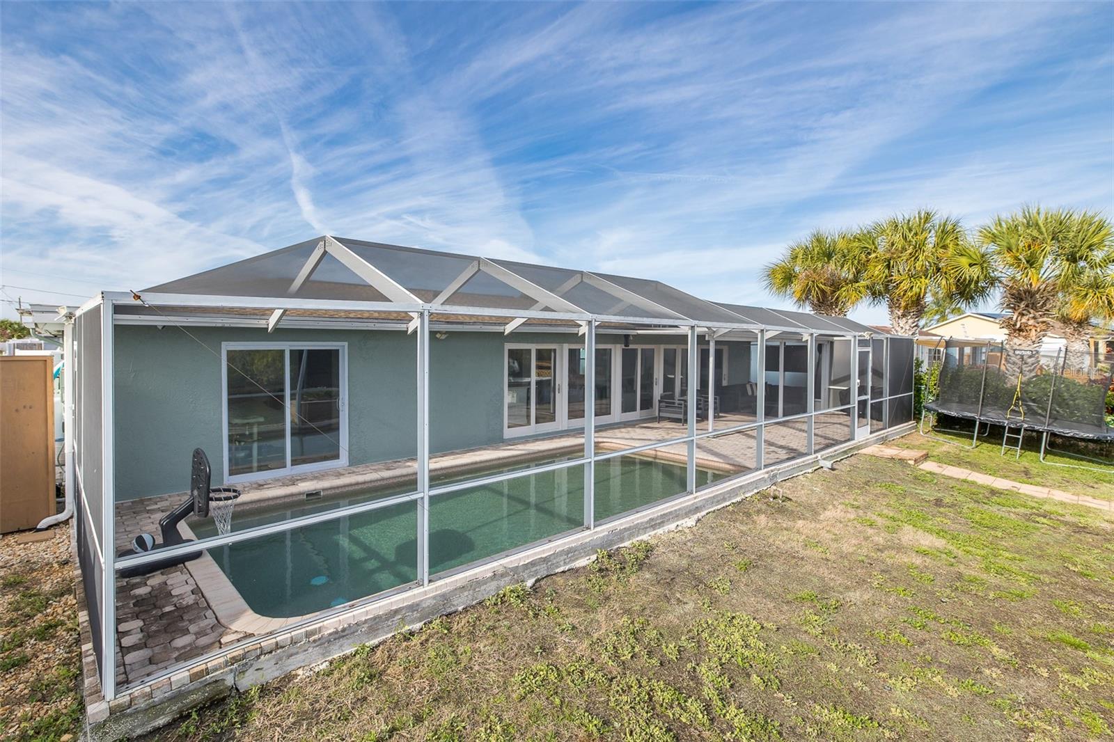 FOREST HILLS - Residential