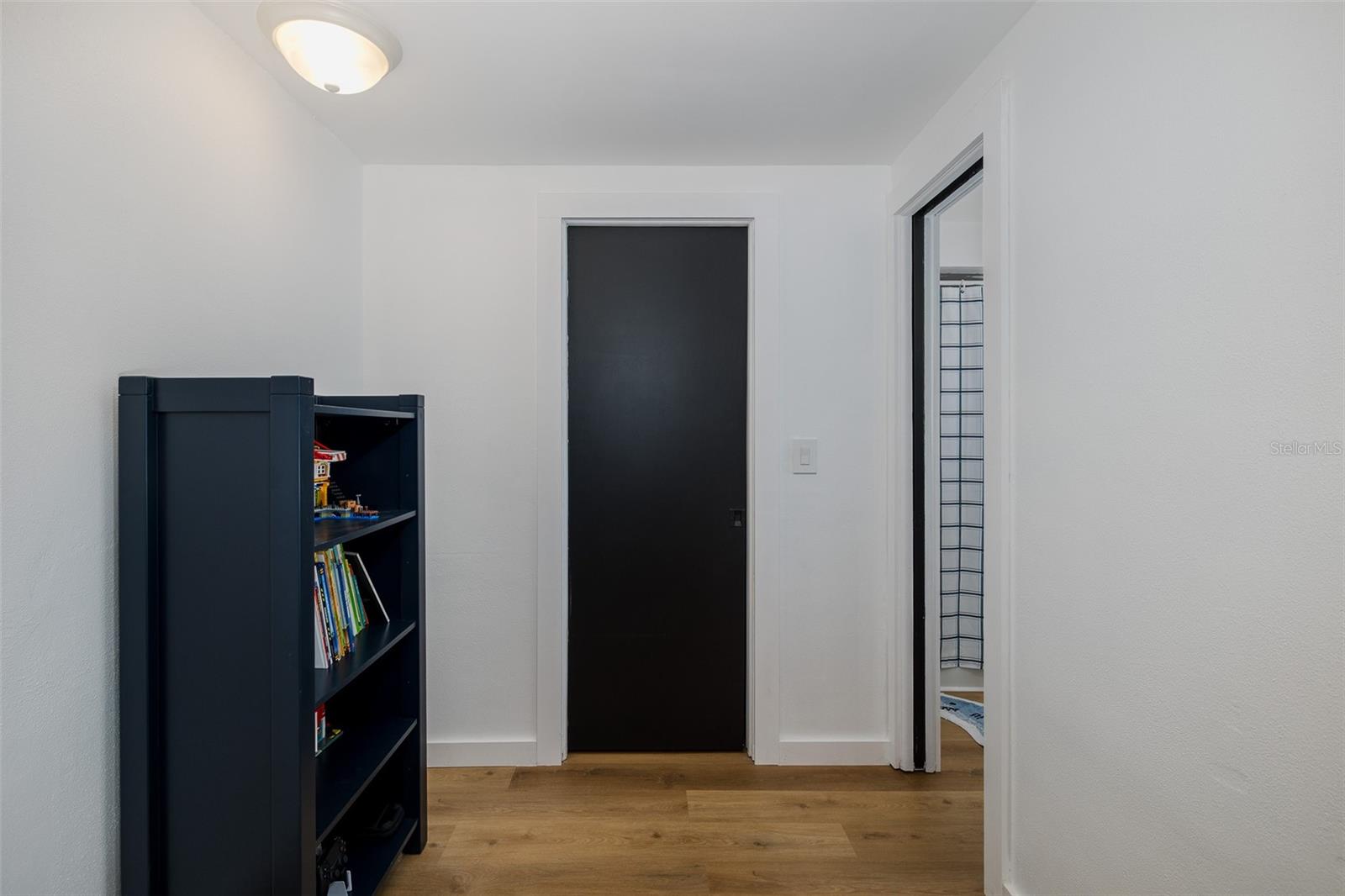 FOREST HILLS - Residential