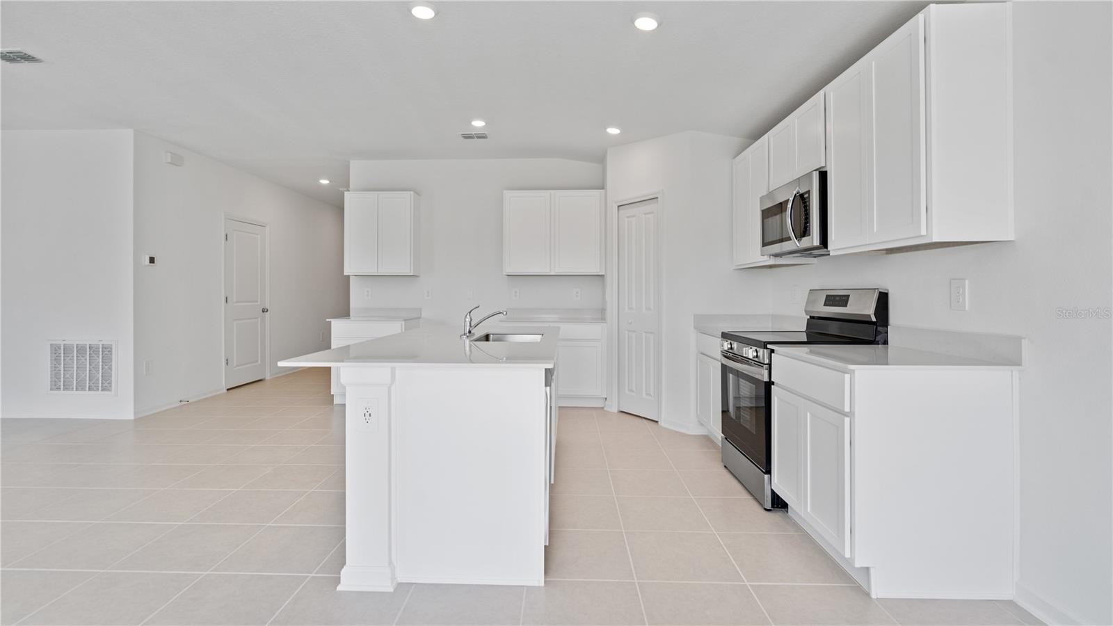 PINE MEADOWS 50'S - Residential
