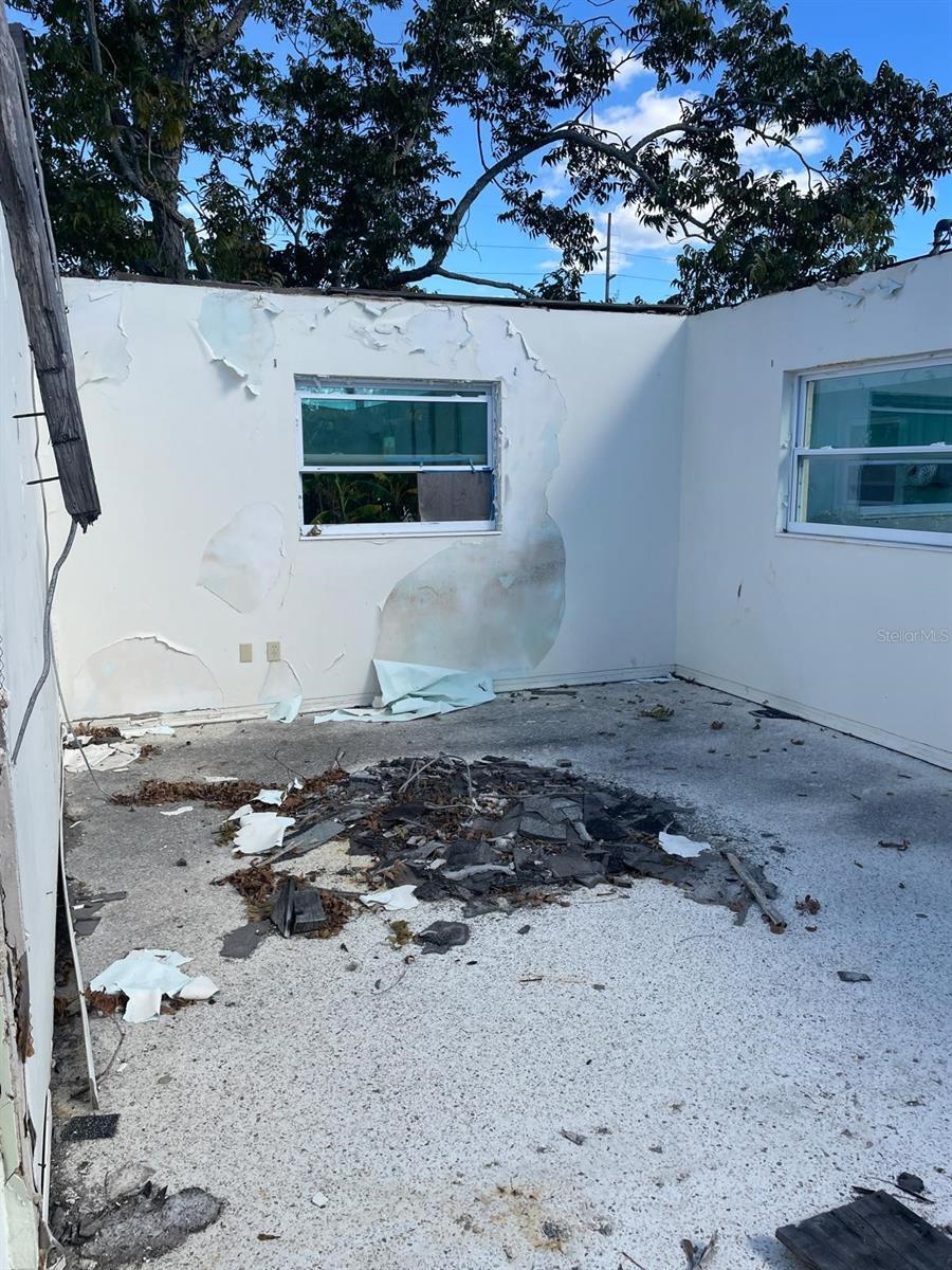 HUDSON BEACH ESTATES - Residential