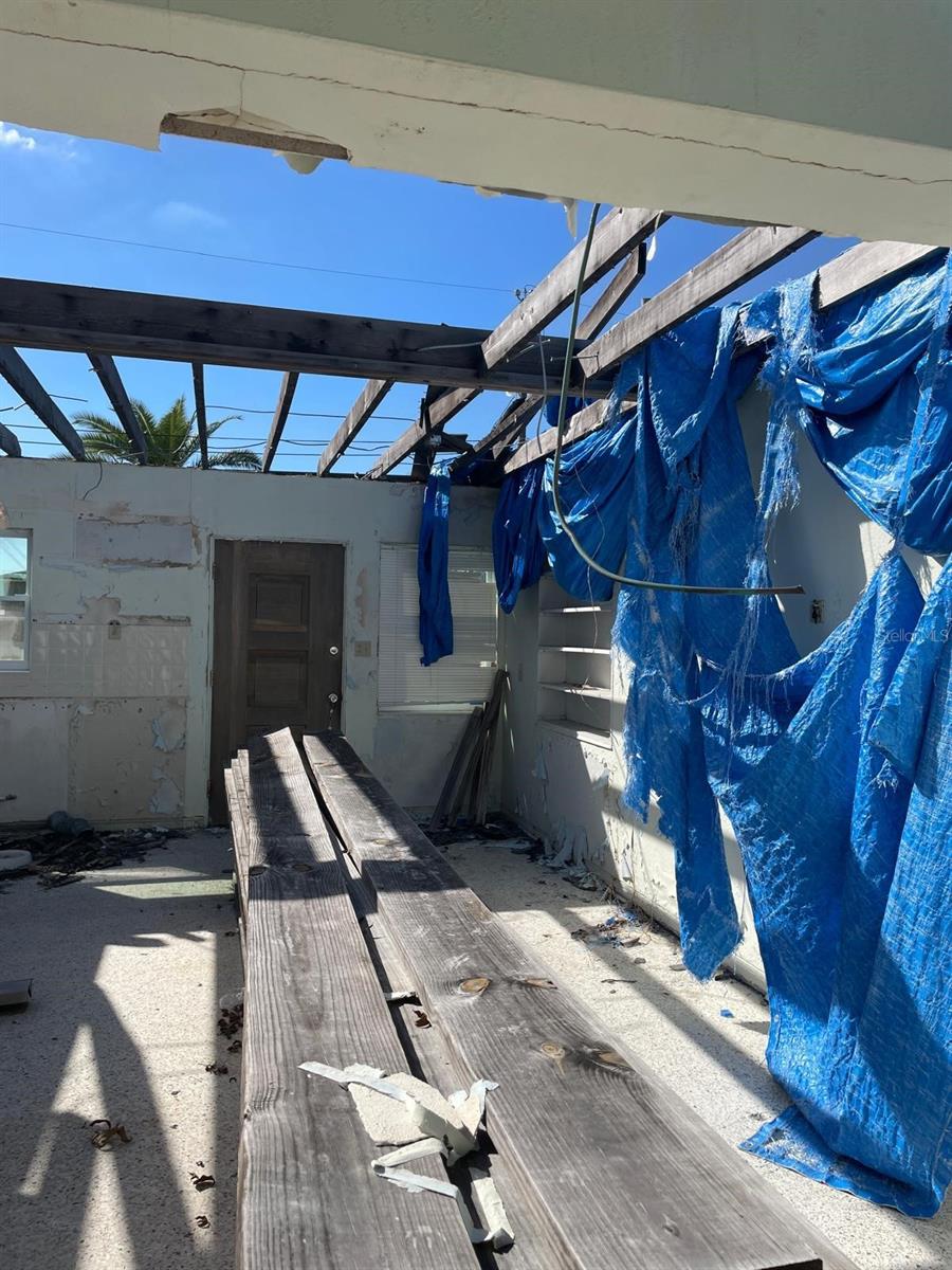 HUDSON BEACH ESTATES - Residential