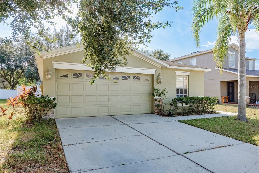 Photo of 12626 Saulston Place, Hudson, FL 34669 (MLS # TB8447975)