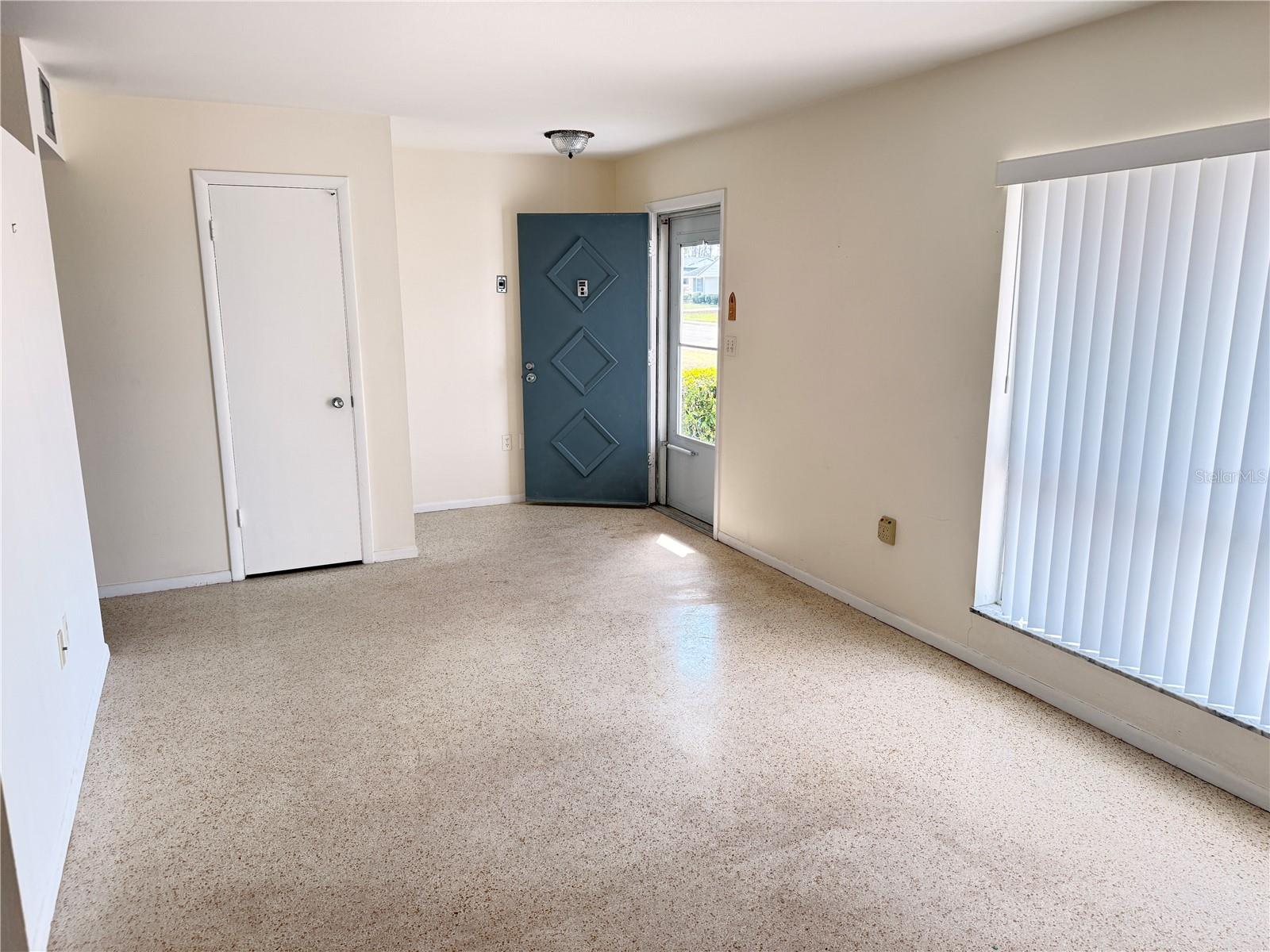 DEL WEBBS SUN CITY FLORIDA UNIT 02 - Residential Lease