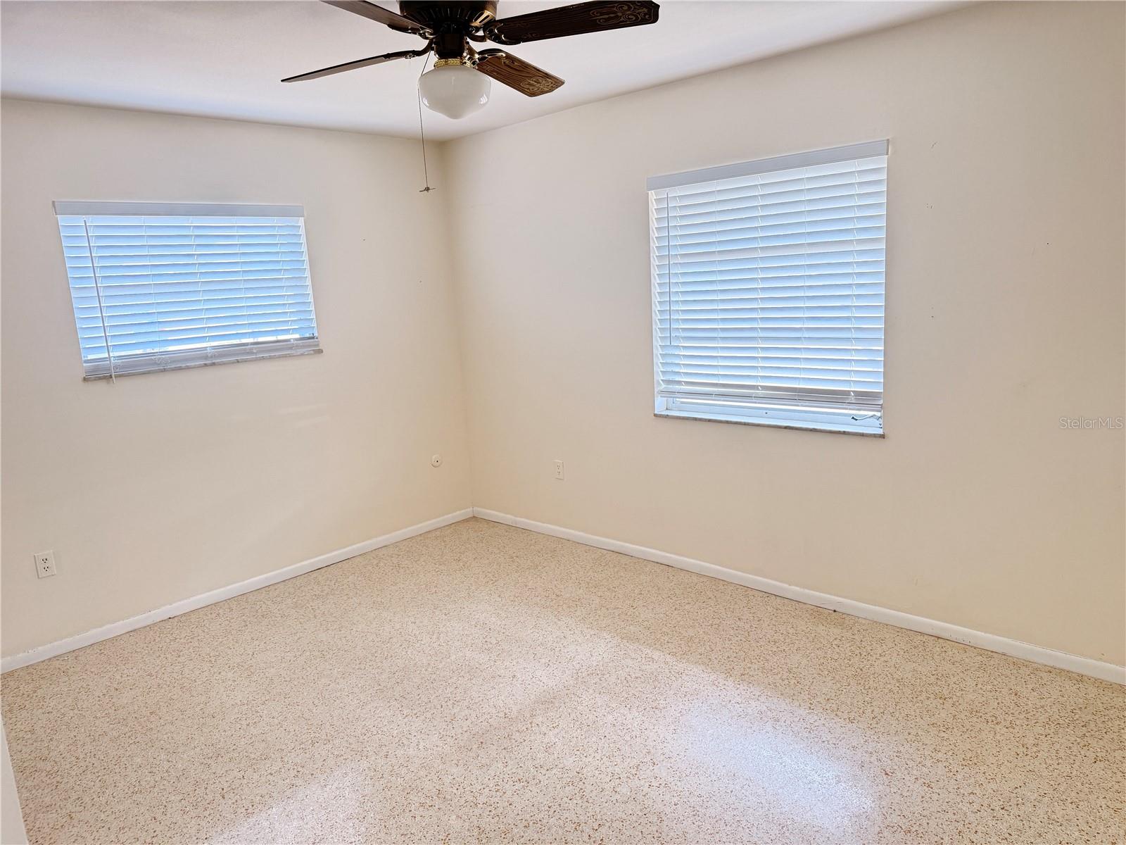 DEL WEBBS SUN CITY FLORIDA UNIT 02 - Residential Lease