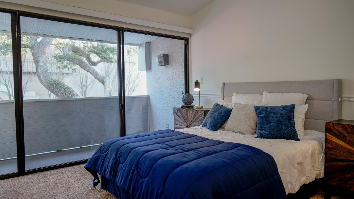 FAREHAM SQUARE CONDO - Residential