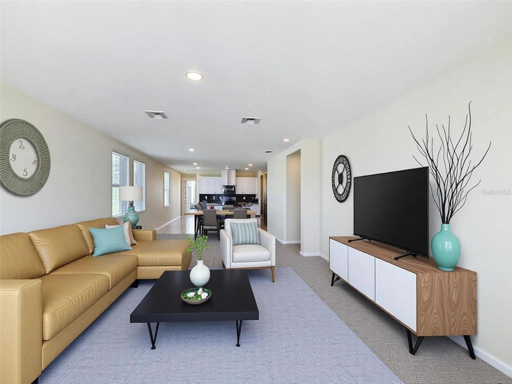 Photo of 520 Kennedy Drive, Lake Alfred, FL 33850 (MLS # S5148881)