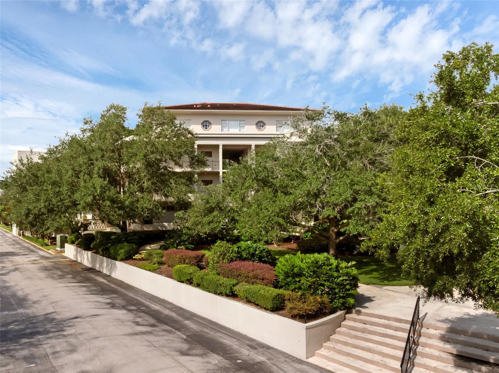 WINTER PARK GARDENS CONDO - Residential