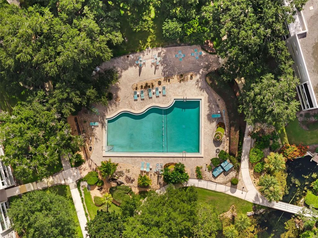 Photo of 700 Melrose Avenue #D21, Winter Park, FL 32789 (MLS # O6344026)