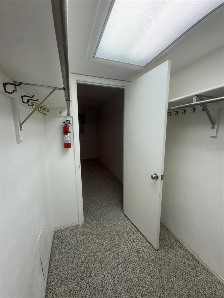 SEMINOLE GARDEN APTS CO-OP - Residential Lease