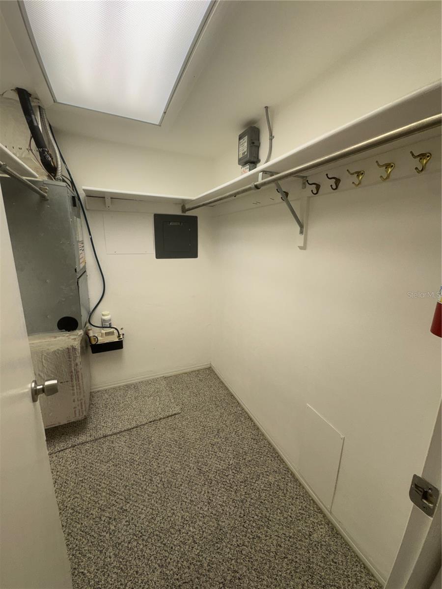 SEMINOLE GARDEN APTS CO-OP - Residential Lease