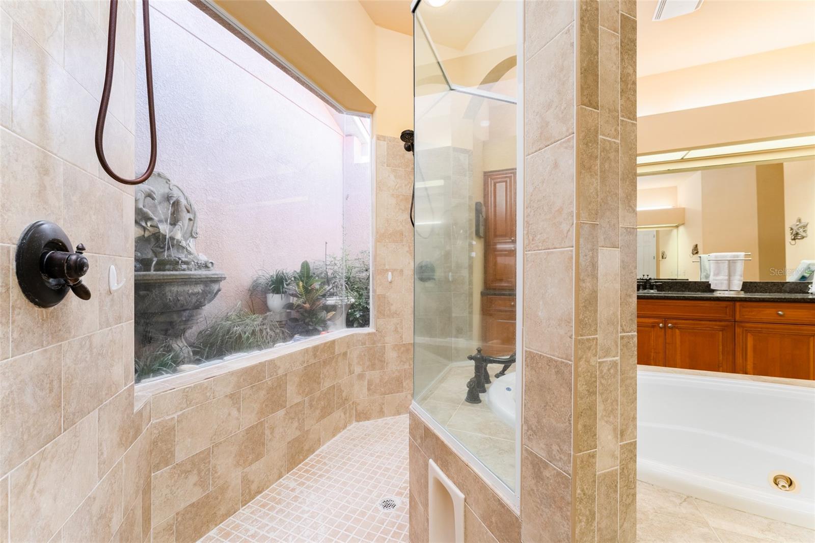 A RESUB OF A POR OF APOLLO - Residential