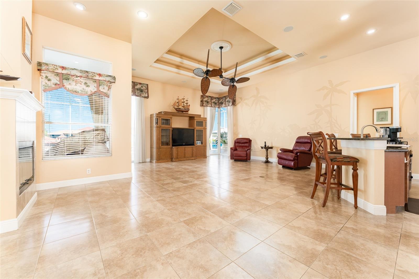 A RESUB OF A POR OF APOLLO - Residential