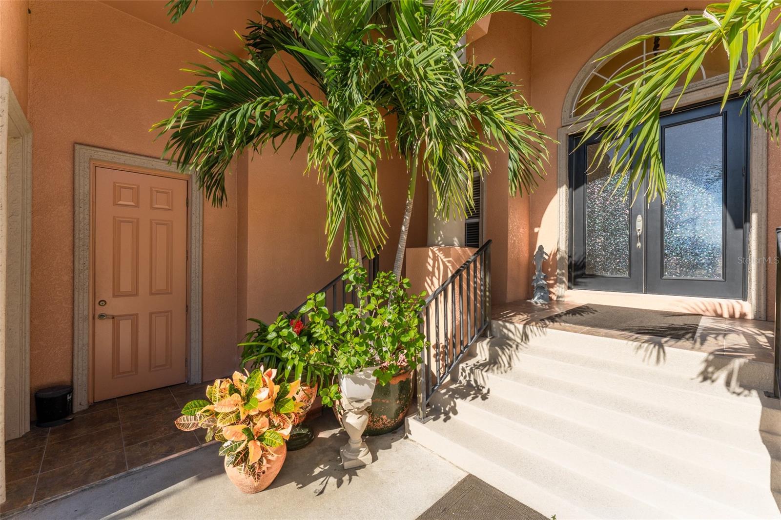 A RESUB OF A POR OF APOLLO - Residential