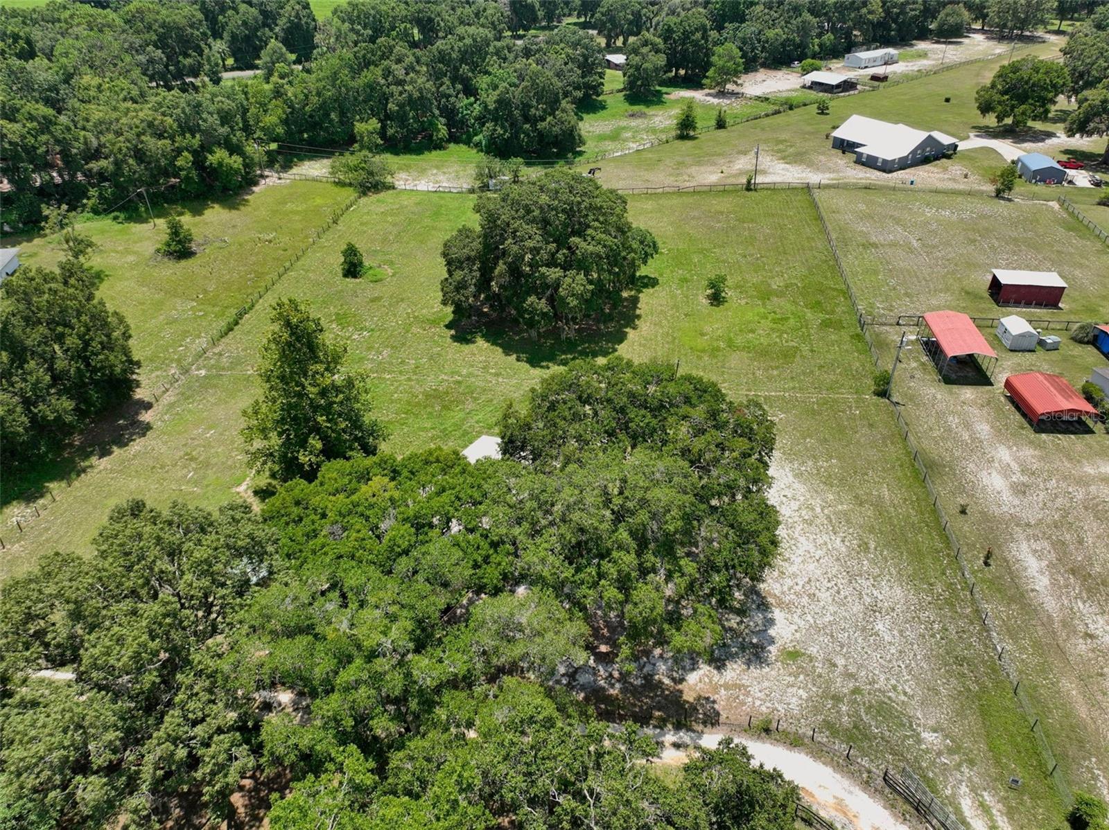 SILVER HILLS - Residential