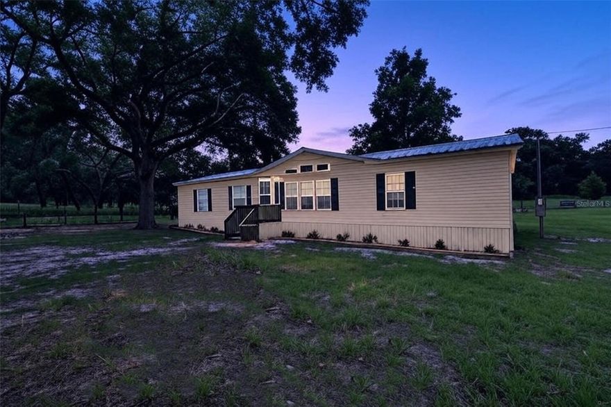 Big Beautiful 2200 sq ft Home on 3 fenced acres! A lot of privacy with this flag lot. Bring your horse, cows, and chickens! Home is 2005 but remodeled in 2025. Spacious open split floor plan.  Brand new well and pump. 
New carpet and high-end vinyl flooring. Fresh paint inside and out. Bedrooms are very spacious with walk-in closets. Huge laundry room with pantry.
 New covered back porch with beautiful views of the land. 
 High & Dry, the property includes a new shed for outside storage.
Marion County, located in central Florida and encompassing areas like Ocala, is renowned for its equestrian community. Known as the "Horse Capital of the World," it hosts over 450 horse farms and numerous world-class equestrian events, making it a prime location for horse enthusiasts. The county offers a rural lifestyle with proximity to urban amenities in Ocala, including shopping, dining, and cultural attractions.
Gainesville is also just to our north, about 20 miles away, for access to the colleges and the culture.
Schedule your private tour today to explore this dream property and start living the lifestyle you've always dreamed of