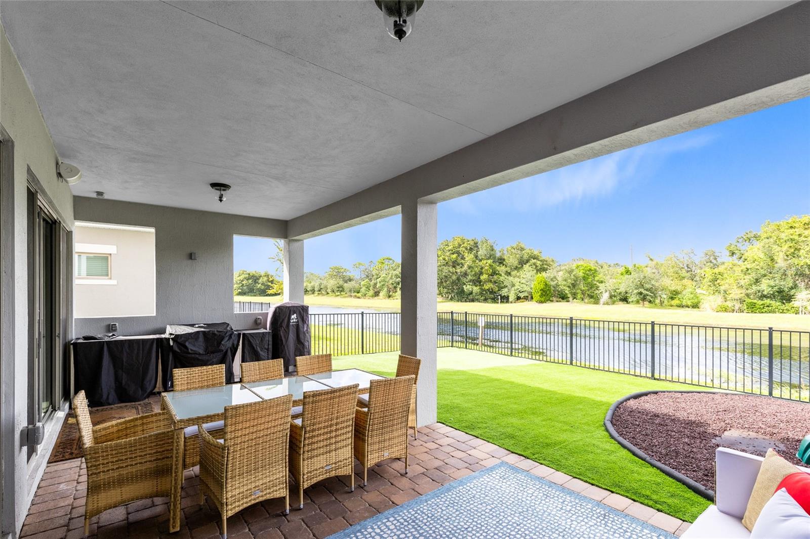 EAGLE CREEK - Residential