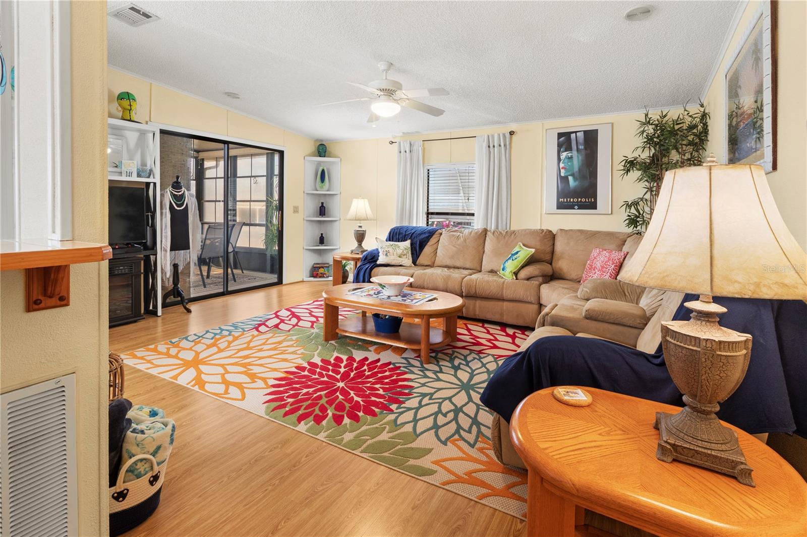 RIDGEWOOD OAKS PH IV - Residential