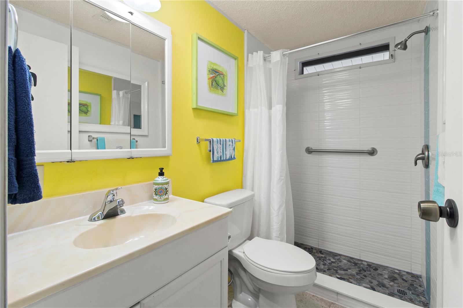 RIDGEWOOD OAKS PH IV - Residential