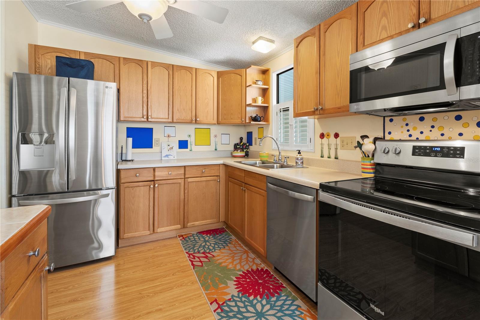 RIDGEWOOD OAKS PH IV - Residential