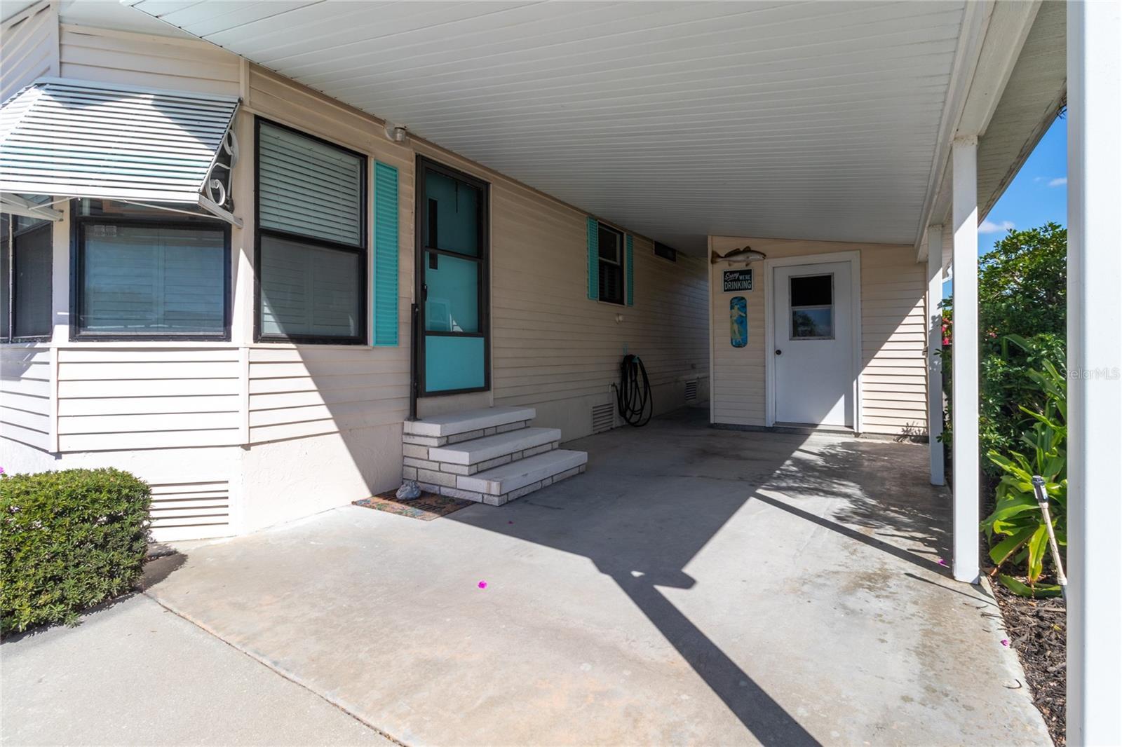 148 NIGHTINGALE CIRCLE