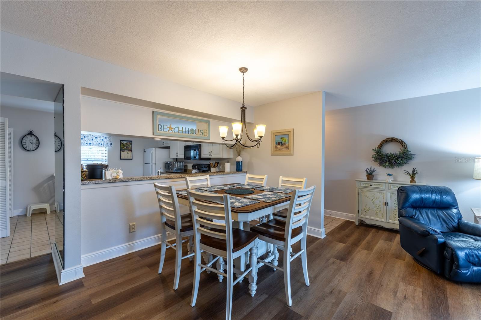 THE LAKES II - Residential