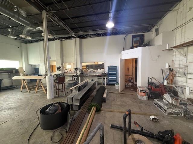 WOODHAVEN - Commercial Sale