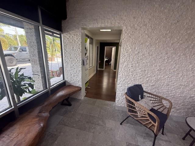 WOODHAVEN - Commercial Sale