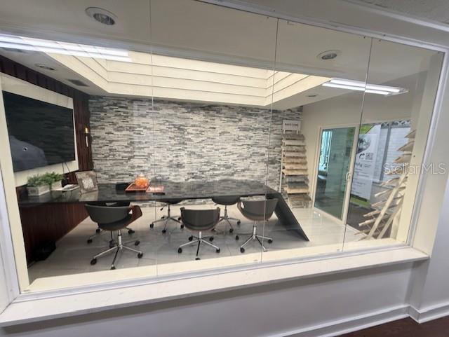 WOODHAVEN - Commercial Sale