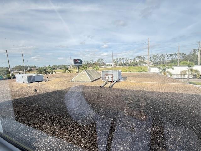 WOODHAVEN - Commercial Sale