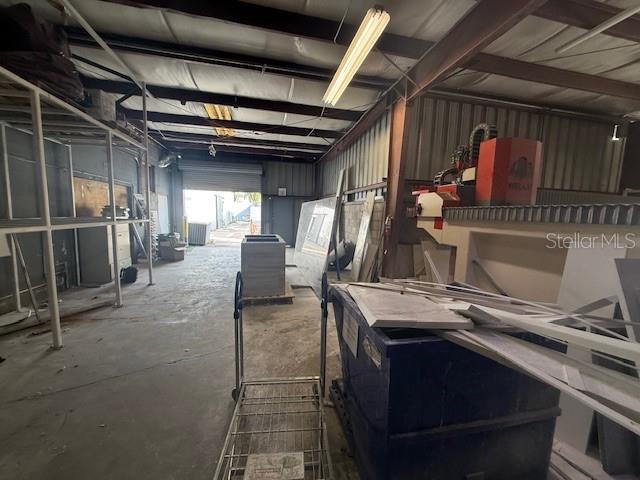 WOODHAVEN - Commercial Sale