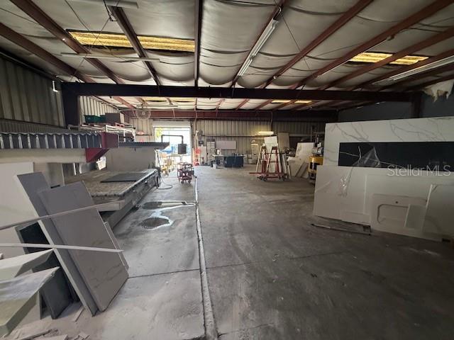 WOODHAVEN - Commercial Sale