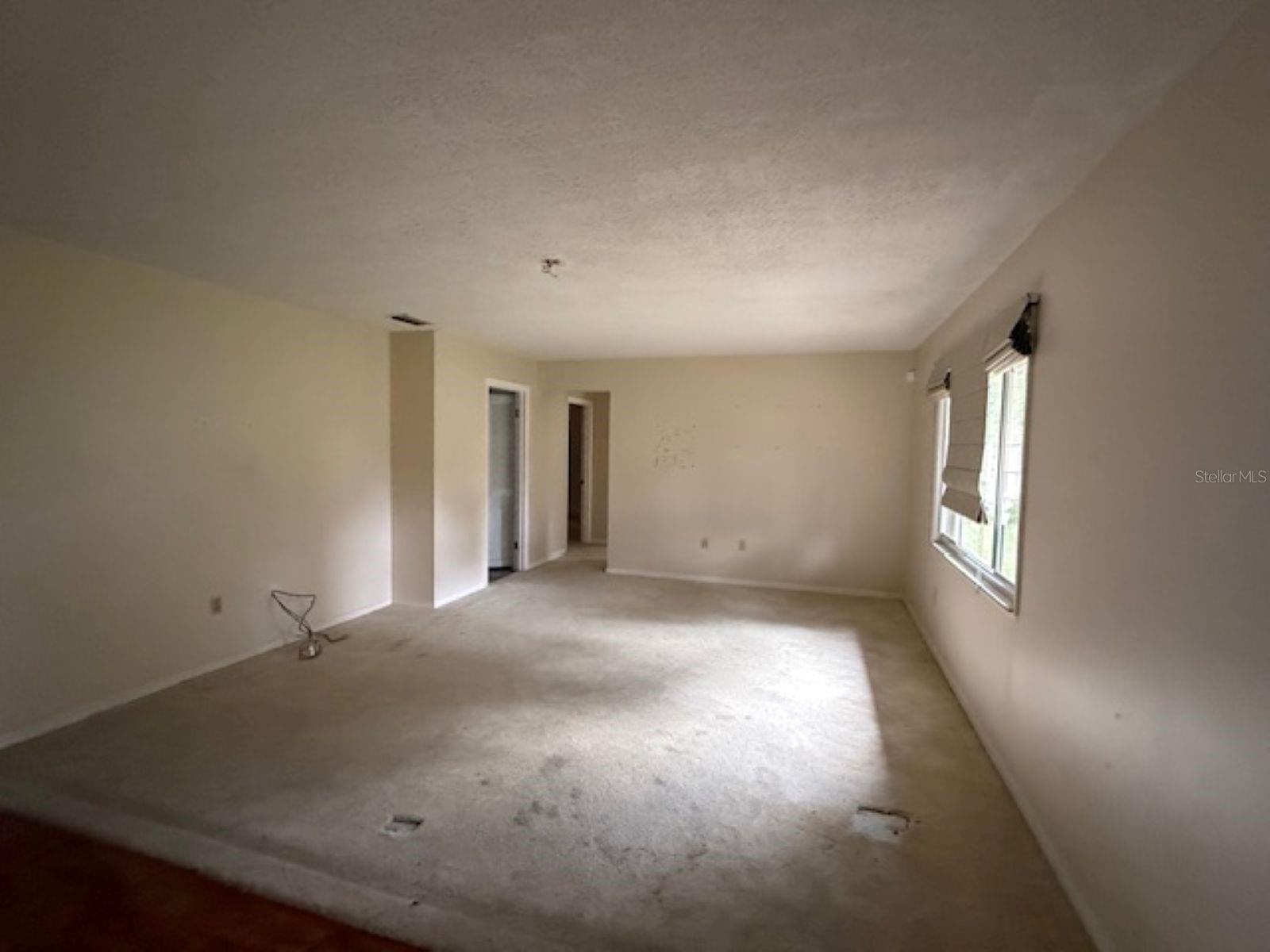 4000 NE 22ND COURT