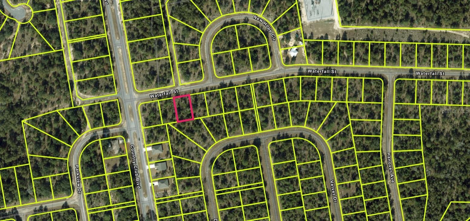 Lot 4, Unit 2, Blk 210 WATERFALL STREET