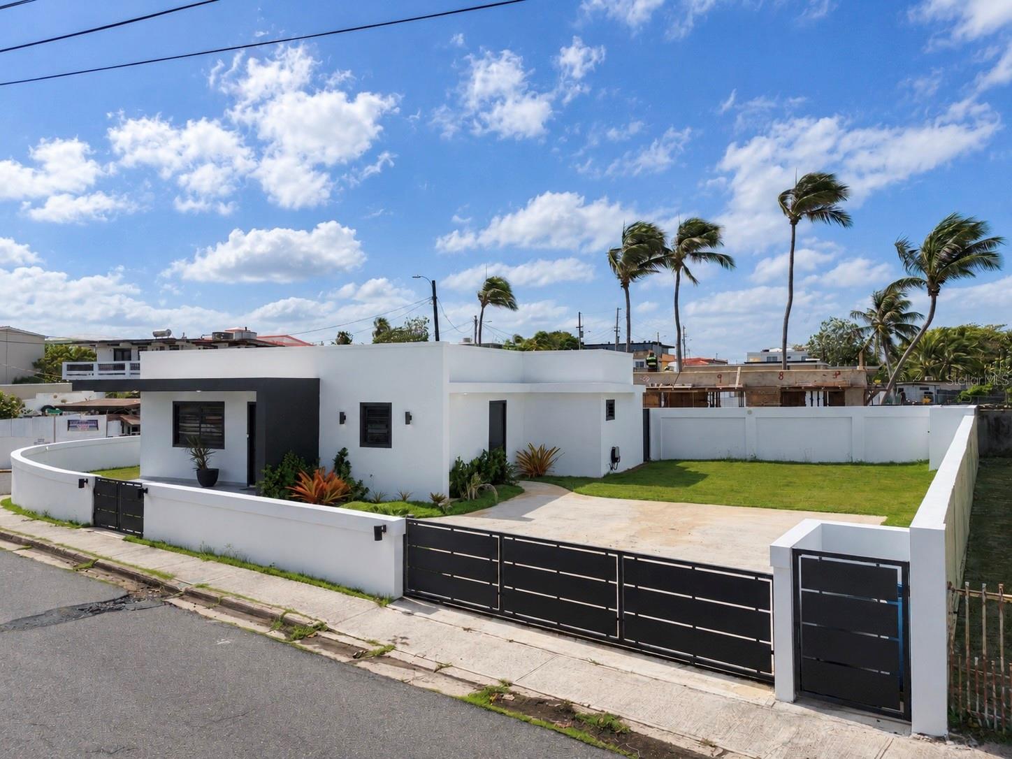 89B CALLE KENNEDY BO. MAMEYAL