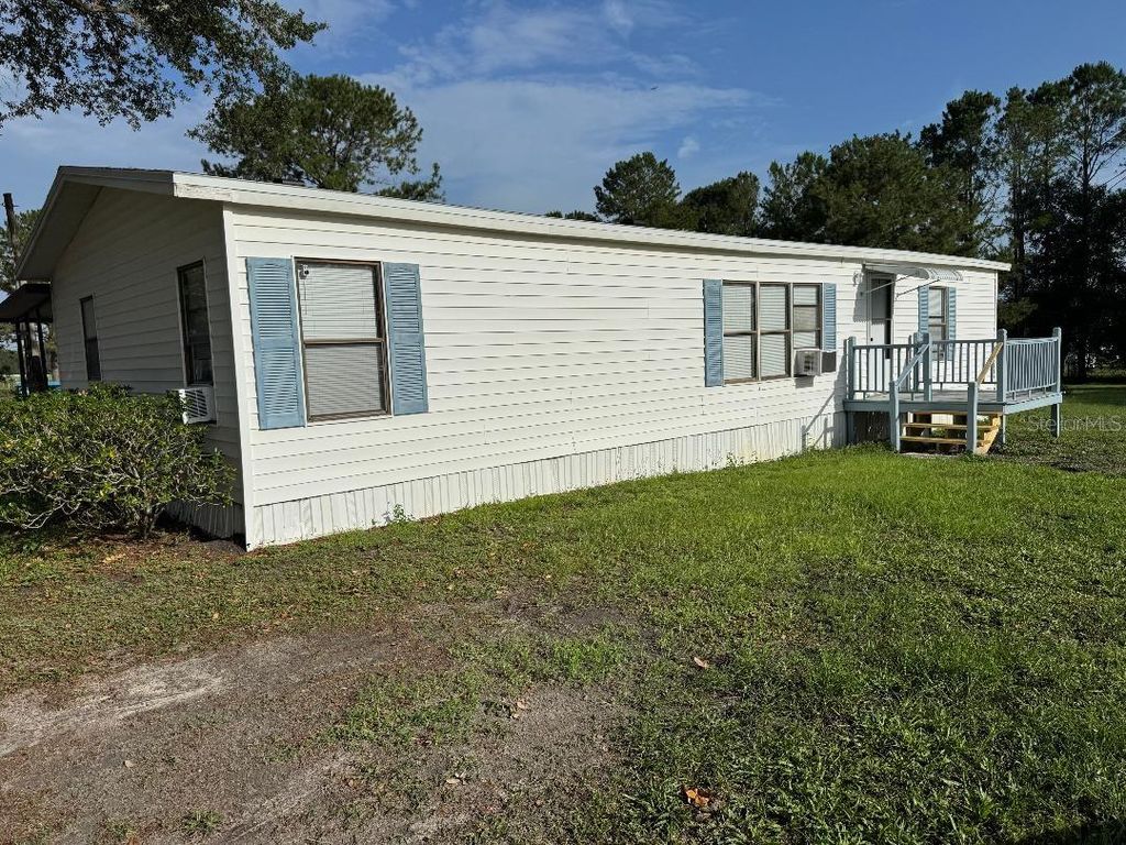 Photo of 16855 Old Johnston Road, Dade City, FL 33523 (MLS # L4953330)