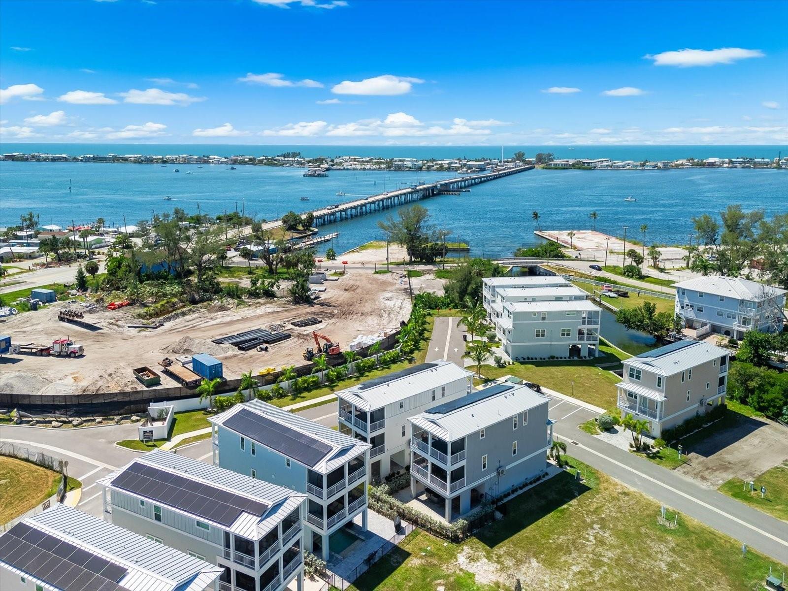 HUNTERS POINT - Residential