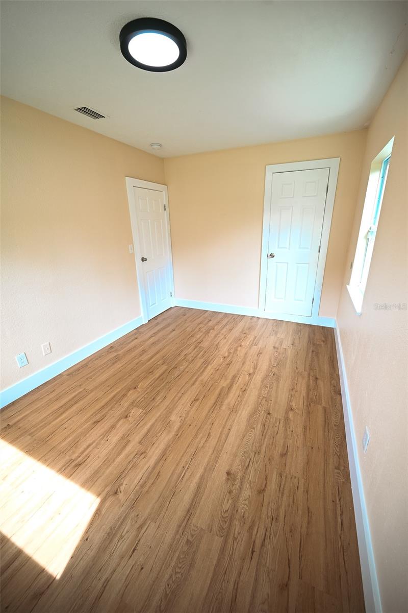FORREST BROOK - Residential