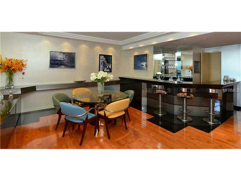 L AMBIANCE AT LONGBOAT KEY CLUB PH 2 - Residential