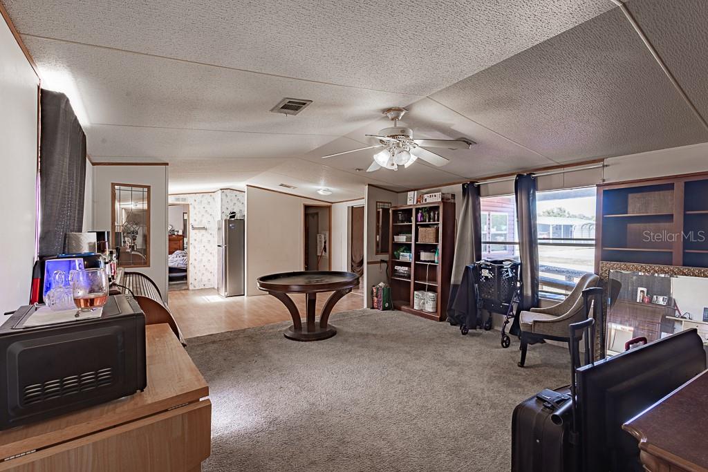 CALOOSA LAKE VILLAGE - Residential