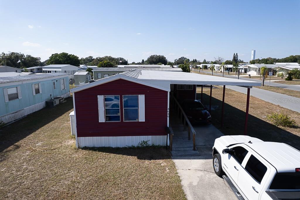 CALOOSA LAKE VILLAGE - Residential