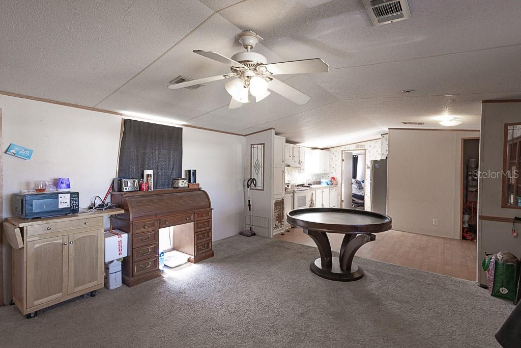 CALOOSA LAKE VILLAGE - Residential