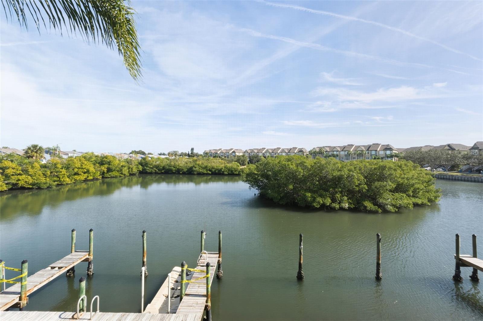 BAY POINTE CONDO - Residential