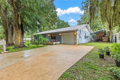 Photo of 535 S Prospect Street, Crescent City, FL 32112 (MLS # FC311423) Photo of 535 S Prospect Street, Crescent City, FL 32112 (MLS # FC311423)