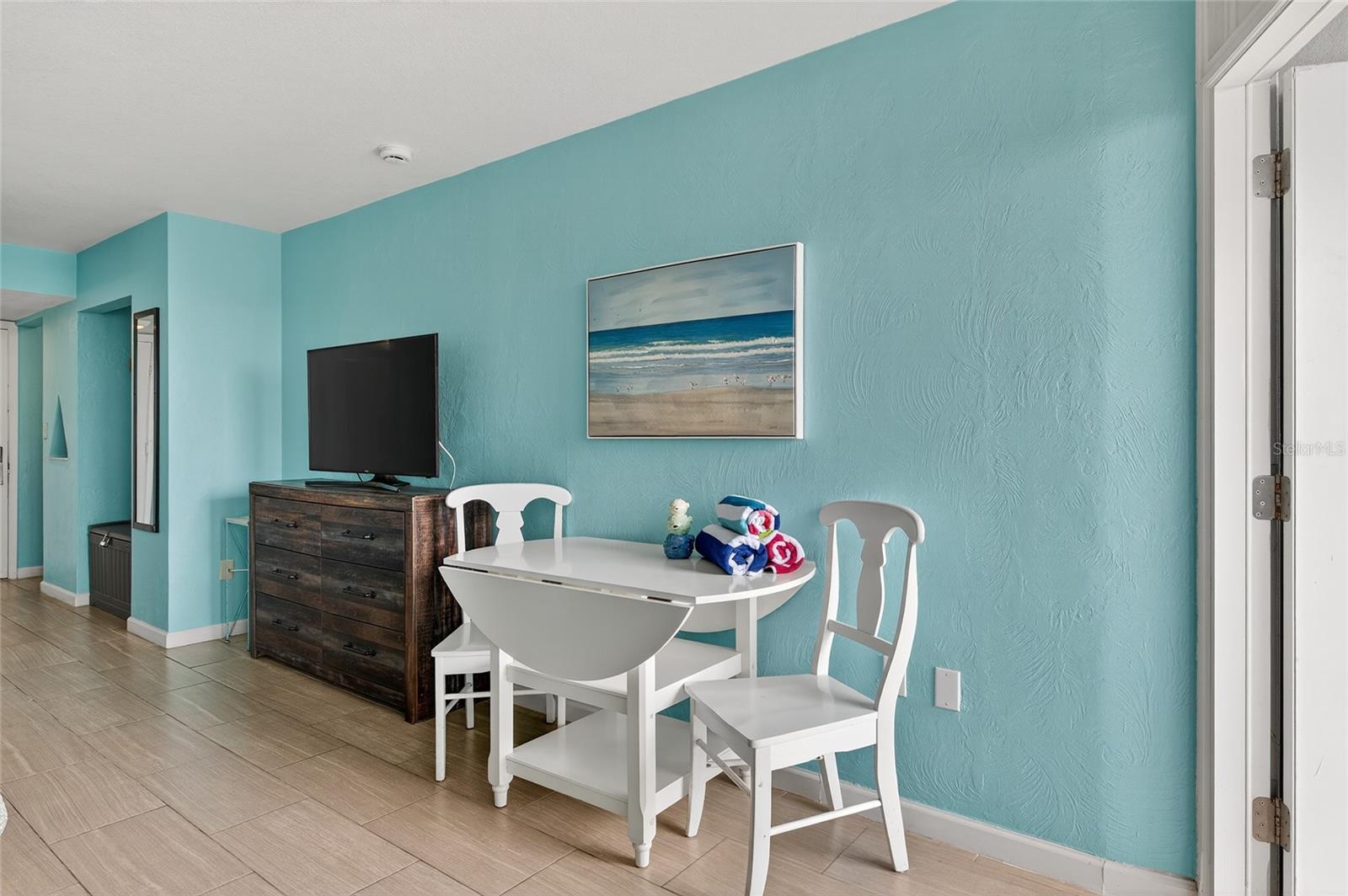 FOUNTAIN BEACH RESORT CONDO - Residential